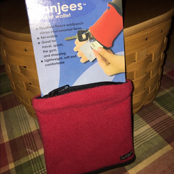 Zippered Wristband Reversible Runners 🏃, Skiing,