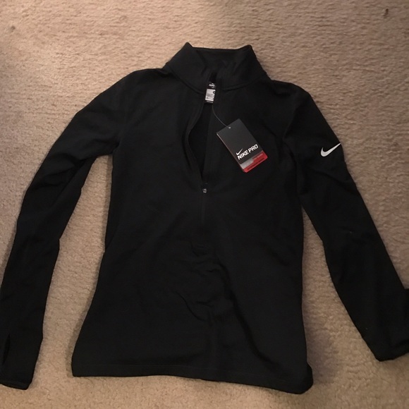 Nike pullover