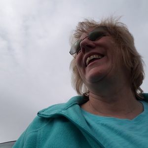 Meet your Posher, Cindy