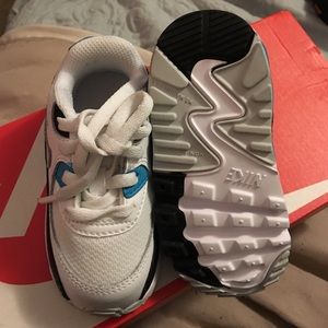 Brand NEW Air Max (Infant)