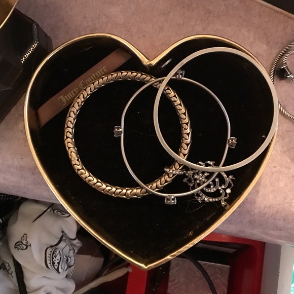 Juicy Couture bangle set