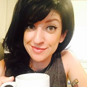 Meet your Posher, Alissa