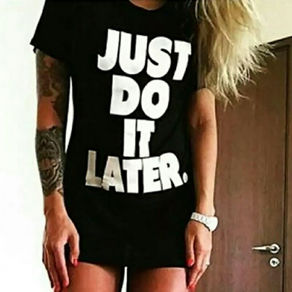 'Just do it later' graphic tee - Picture 2 of 4
