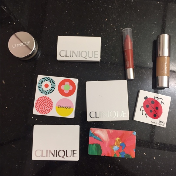 Clinique Bundle - Picture 1 of 2