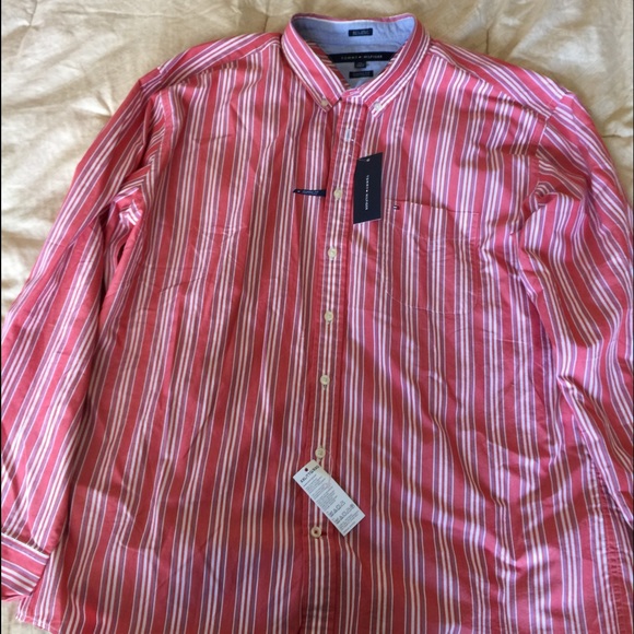 Tommy Hilfiger Men's shirt.  Classic Fit. XXL NWT