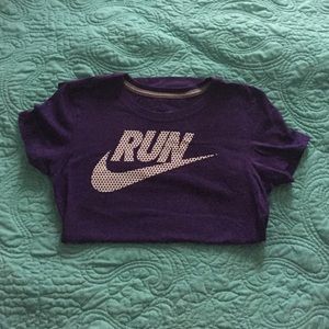 NWOT Nike slim fit crew top