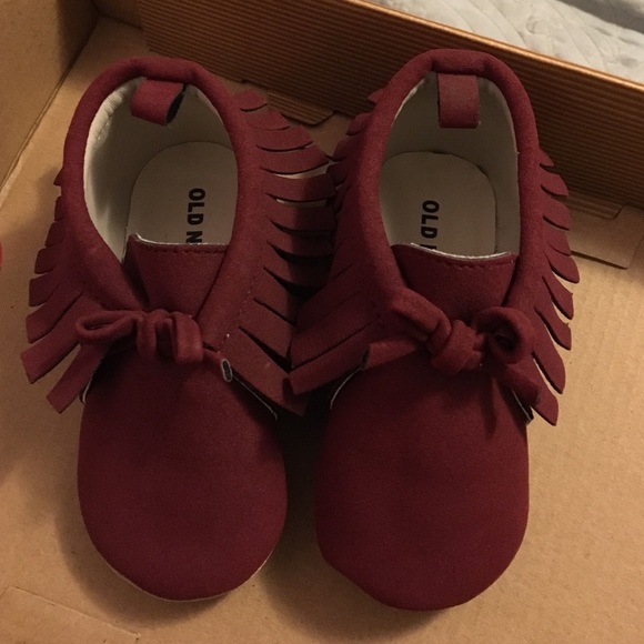 Old Navy moccasin booties-Unisex