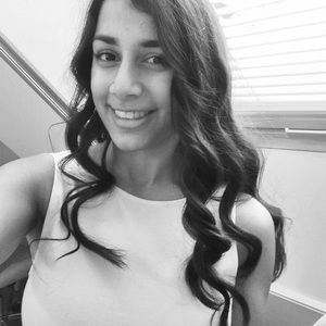 Meet your Posher, Nina