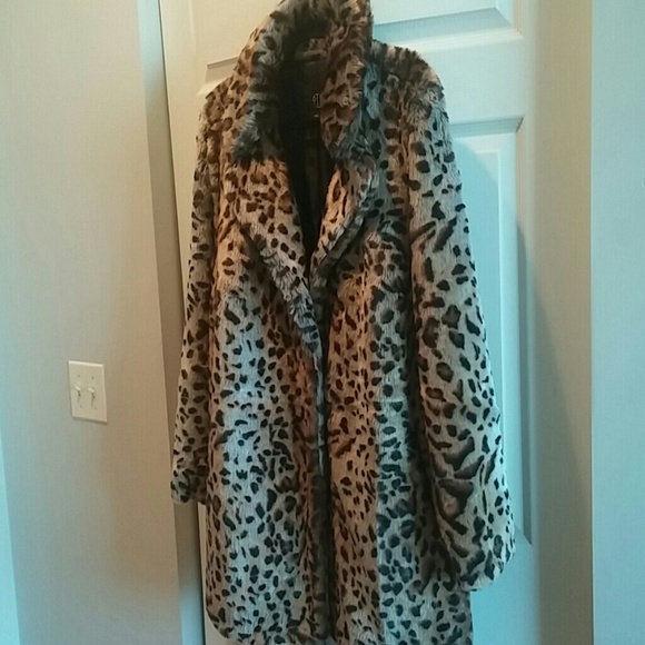 6th&Lane and Lane Bryant Jackets & Blazers - Leopard Print Like New 6th&Lane plus size 14/16