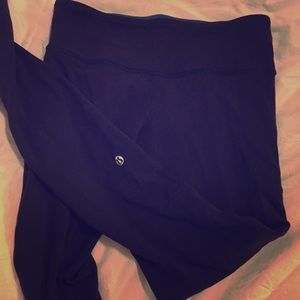 Reversible lululemon wunder under pants size 6