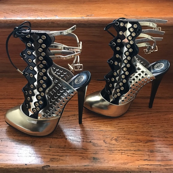 Versace brand new booties size 36 US size 6