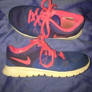 Little girls Nike sneakers