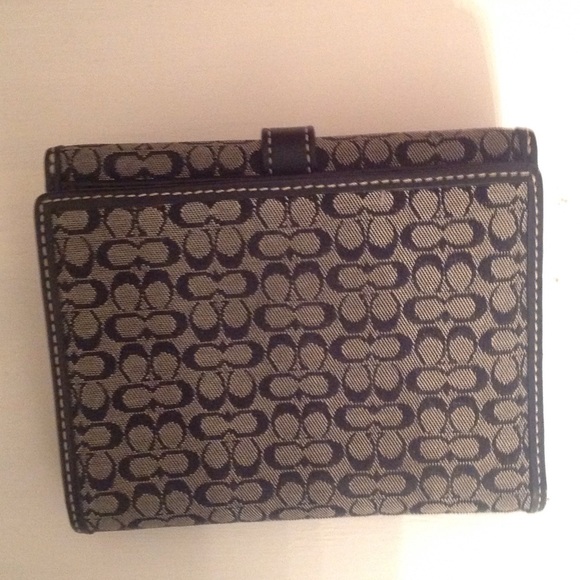 Coach Wallet - Picture 2 of 4