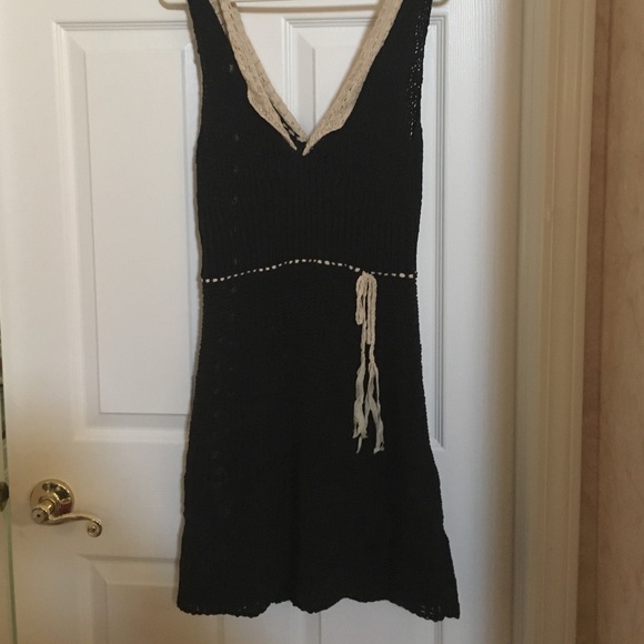 Black designer knit dress with cream v-neck by Gabriel S Beverly Hills _2