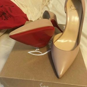 Christian Louboutin Euro 39.5 4 inch heel