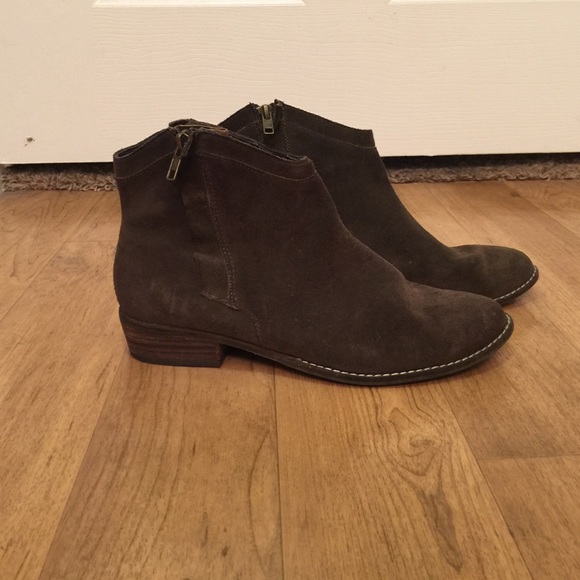 Dolce Vita booties sz 8