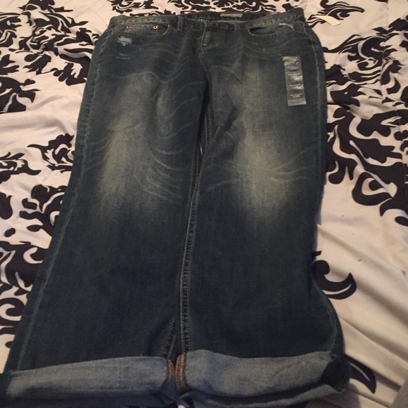 Aeropostale Boyfriend jeans NWT