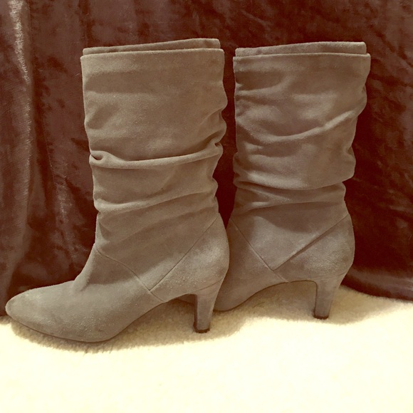 Alex Marie Genuine Gray Suede Boots Size 6.5