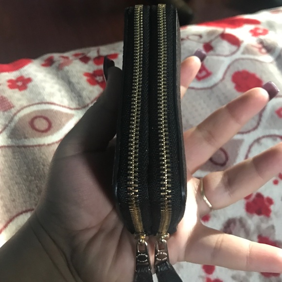 Authentic coach wallet - Picture 2 of 4
