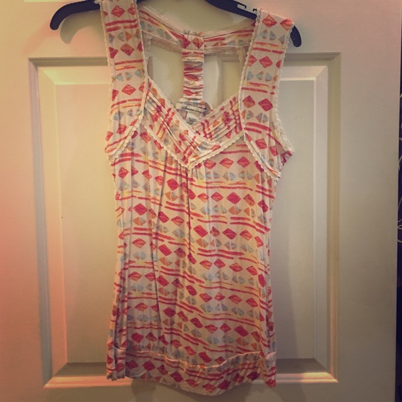 Barely worn American rag tank!