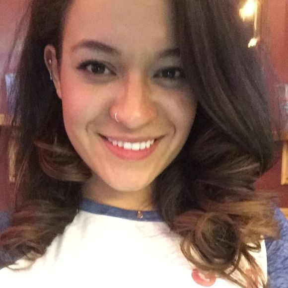 Meet your Posher, Paula