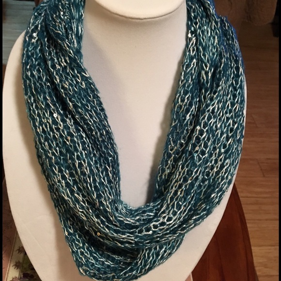 Nicole by Nicole Miller Accessories - NWT Nicole Infinity Scarf