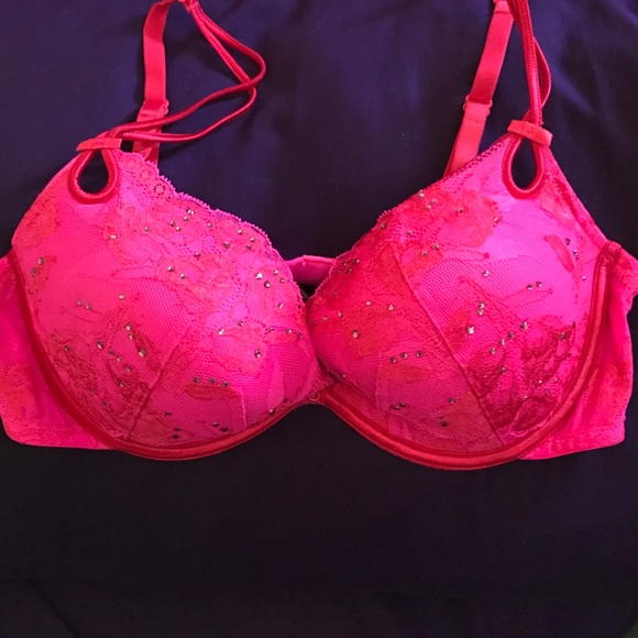 VS bra Sexy Little Things collection