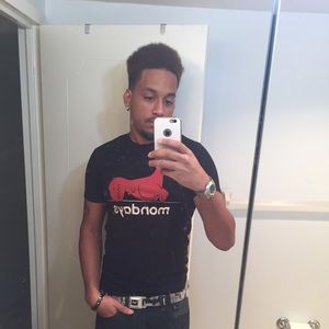 Meet your Posher, Christopher