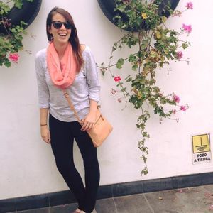 Meet your Posher, Emily