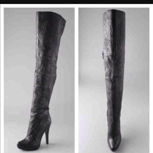 Report Signature Fairfax 3 boots