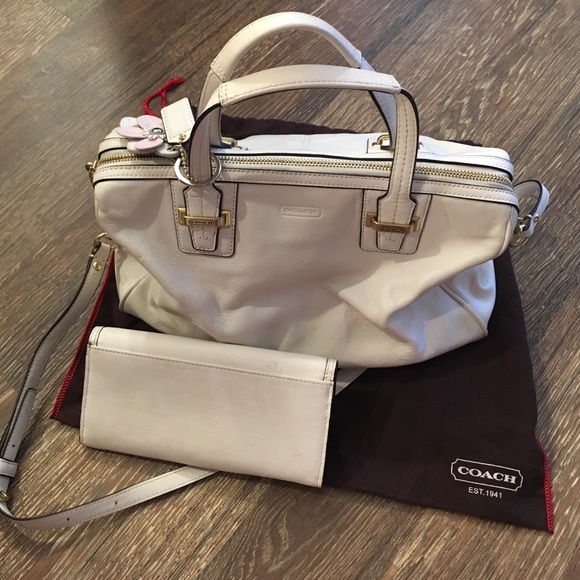 Coach Purse with Matching Wallet and Bag - Picture 3 of 4