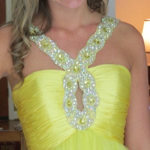 Sherri Hill short yellow prom dress