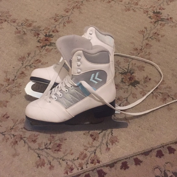 Soft Cameo Ice Skates