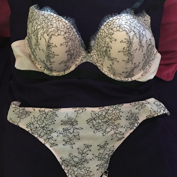 VS push-up bra, Very Sexy collection