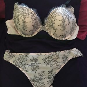 VS push-up bra, Very Sexy collection