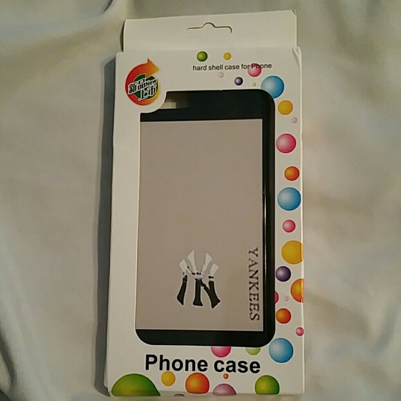 Yankees phone case. - Picture 1 of 2