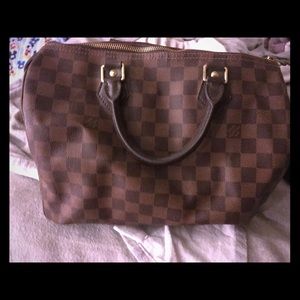 Louis Vuitton Speedy