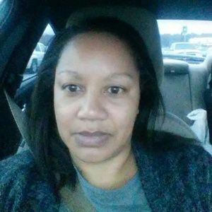 Meet your Posher, Angie