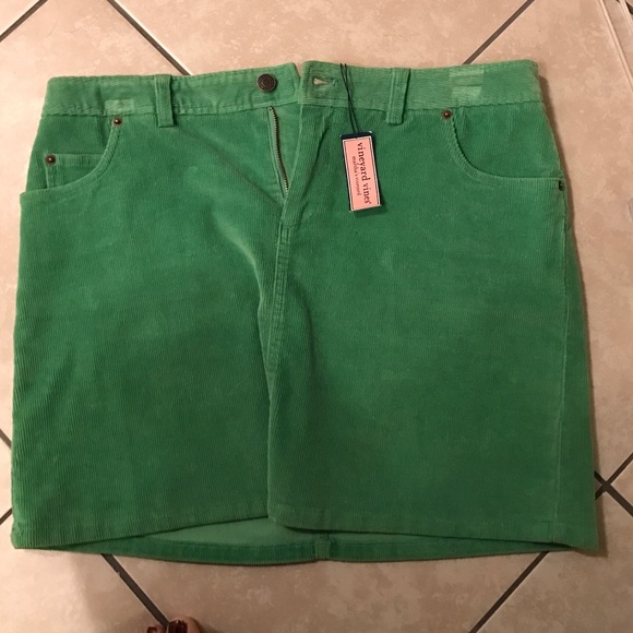 Vineyard vines skirt size 8