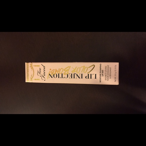 Too faced Color Bomb Lipstick 💄