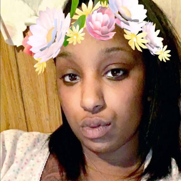 Meet your Posher, Shajiyah - Picture 1 of 1