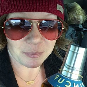 Meet your Posher, Charli rae