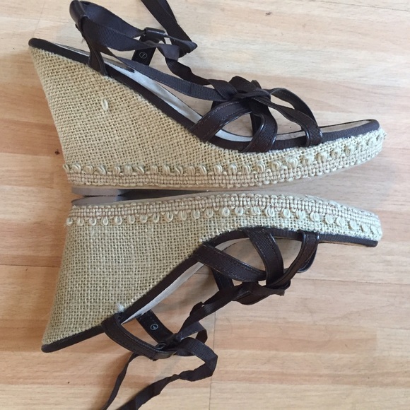 Seychelles wedges SZ 7 Lace up brown ribbon - Picture 2 of 4