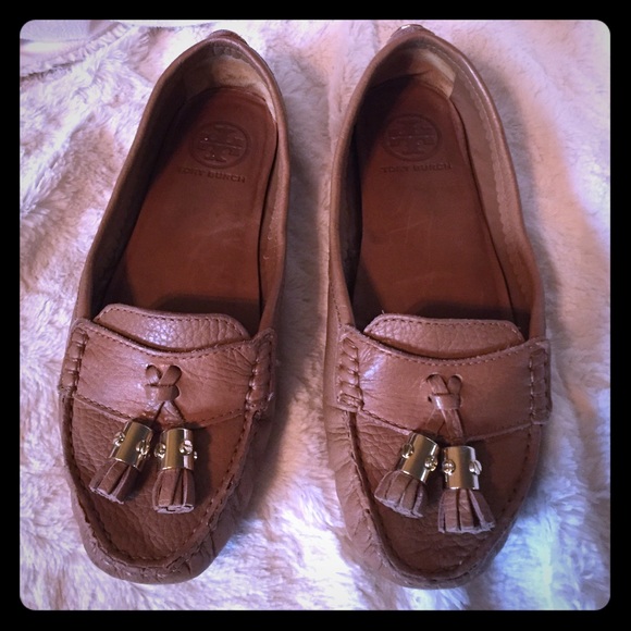 Tory Burch Lawrence Tassel Moccasin flats 7.5