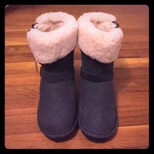 Black Bearpaw boots