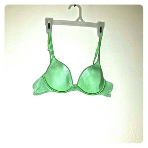 34A Green Bra