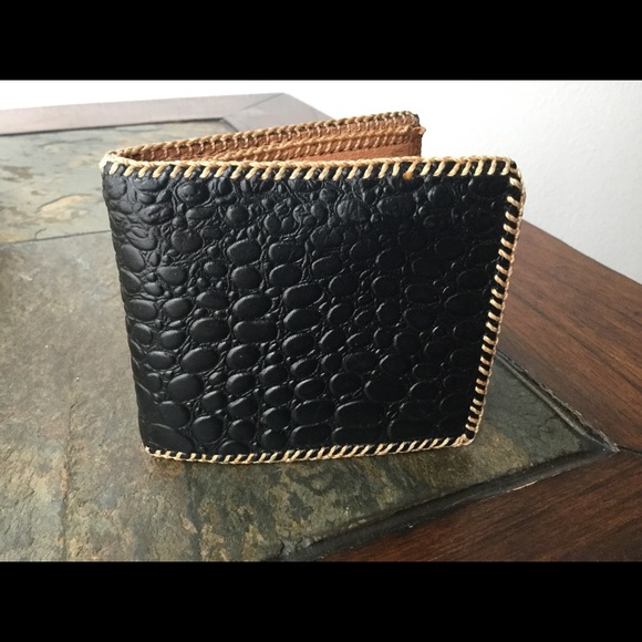 Alligator Print Wallet - Picture 5 of 5