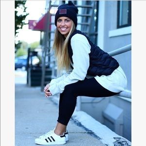 Meet your Posher, Samantha