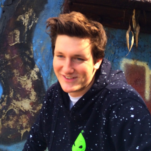 Meet your Posher, Marc