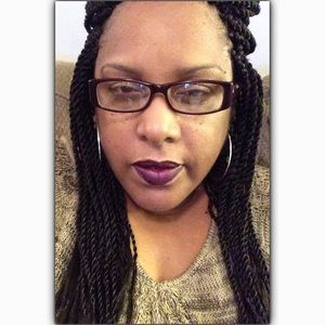 Meet your Posher, Cassondra